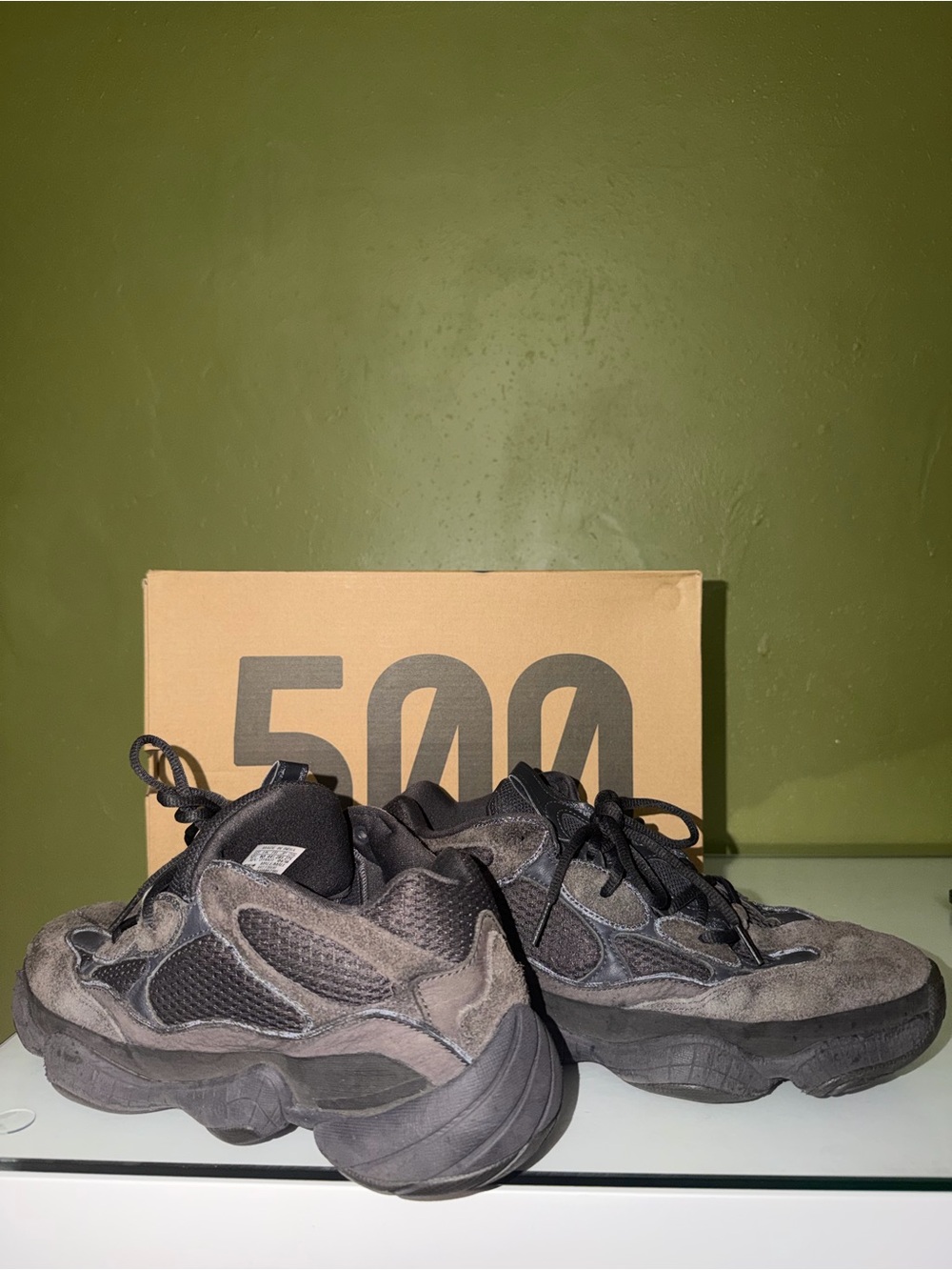 adidas Men’s 500 Sneakers - Charcoal Black and Gray